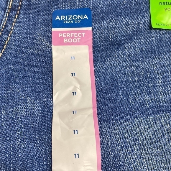 Arizona Jean Co Boot Classic Leg Slim Fit Hip To Thigh Faded Blue Jeans Sz 11 - Picture 8 of 10